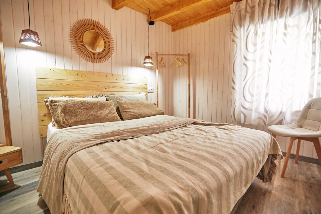 Casa Montse. Apartamentos Turisticos 리바데오 외부 사진
